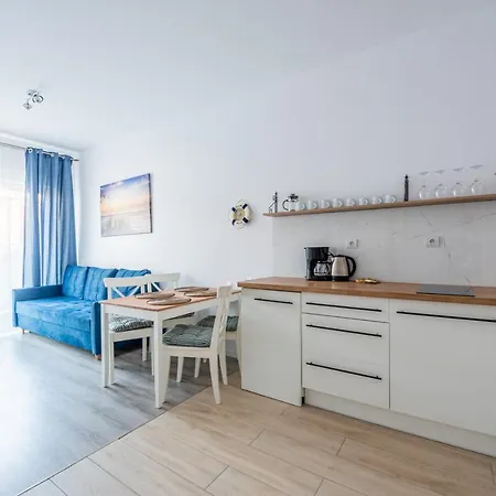 Horyzont Apartamenty- Baltycka 7ab- Sniadania Apartmán *