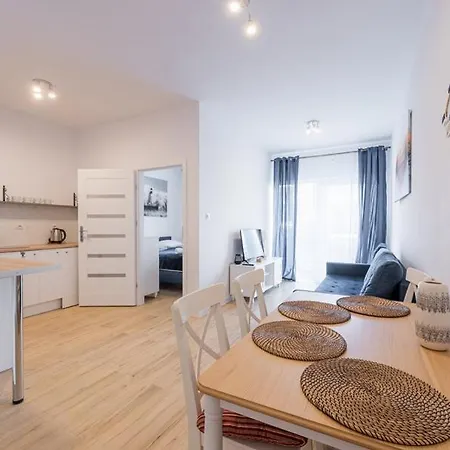 Horyzont Apartamenty- Baltycka 7ab- Sniadania * Kolobřeh