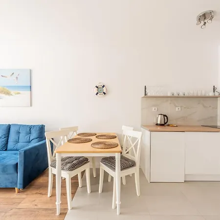 Horyzont Apartamenty- Baltycka 7ab- Sniadania Apartament *