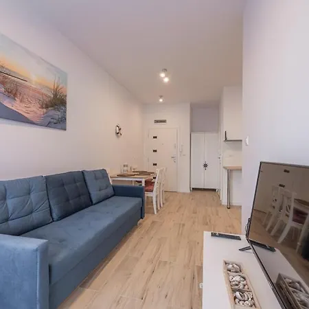 Horyzont Apartamenty- Baltycka 7ab- Sniadania * كولوبرزيغ